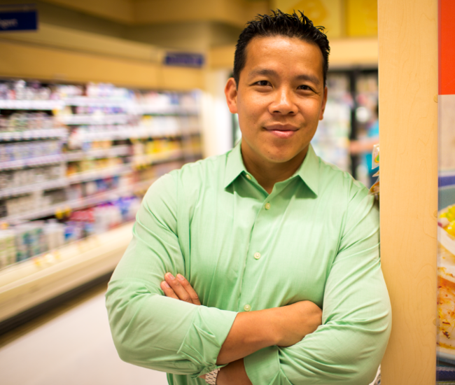 Retail Business Services’ Hao Truong Named to Diversity MBA’s Top 100 Under 50